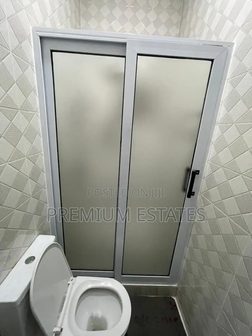 3bdrm Apartment in Kwabenya for rent