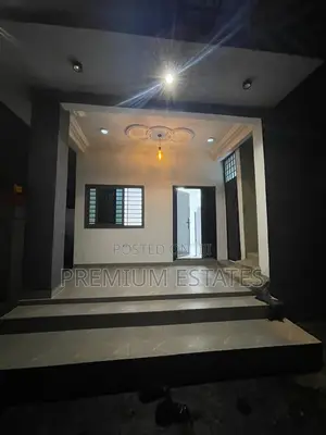 3bdrm Apartment in Kwabenya for rent