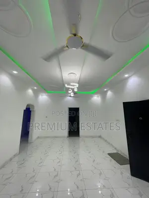 3bdrm Apartment in Kwabenya for rent