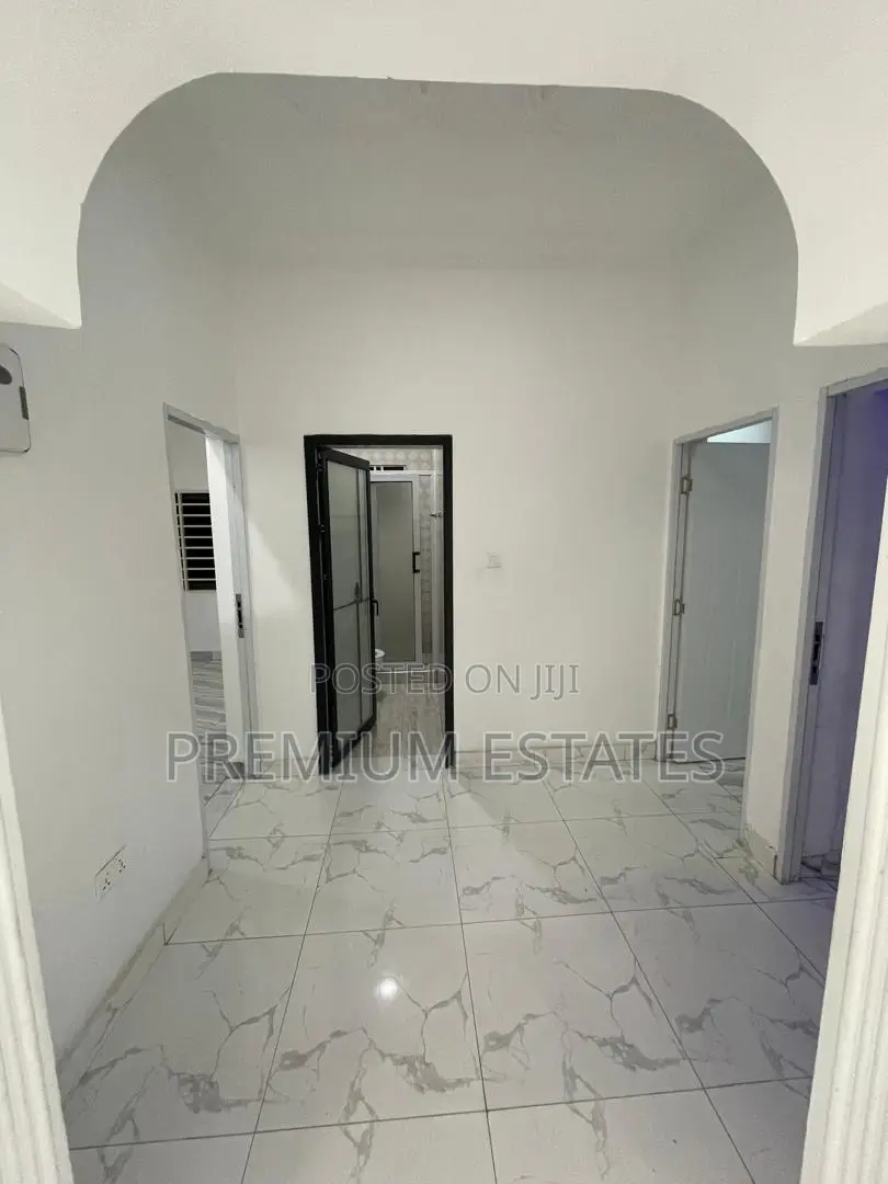 3bdrm Apartment in Kwabenya for rent