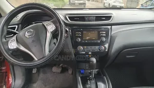 Nissan Rogue 2015 Red