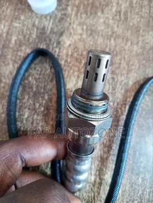 0461. Original Toyota Corolla Oxygen Sensor Imported From Usa.
