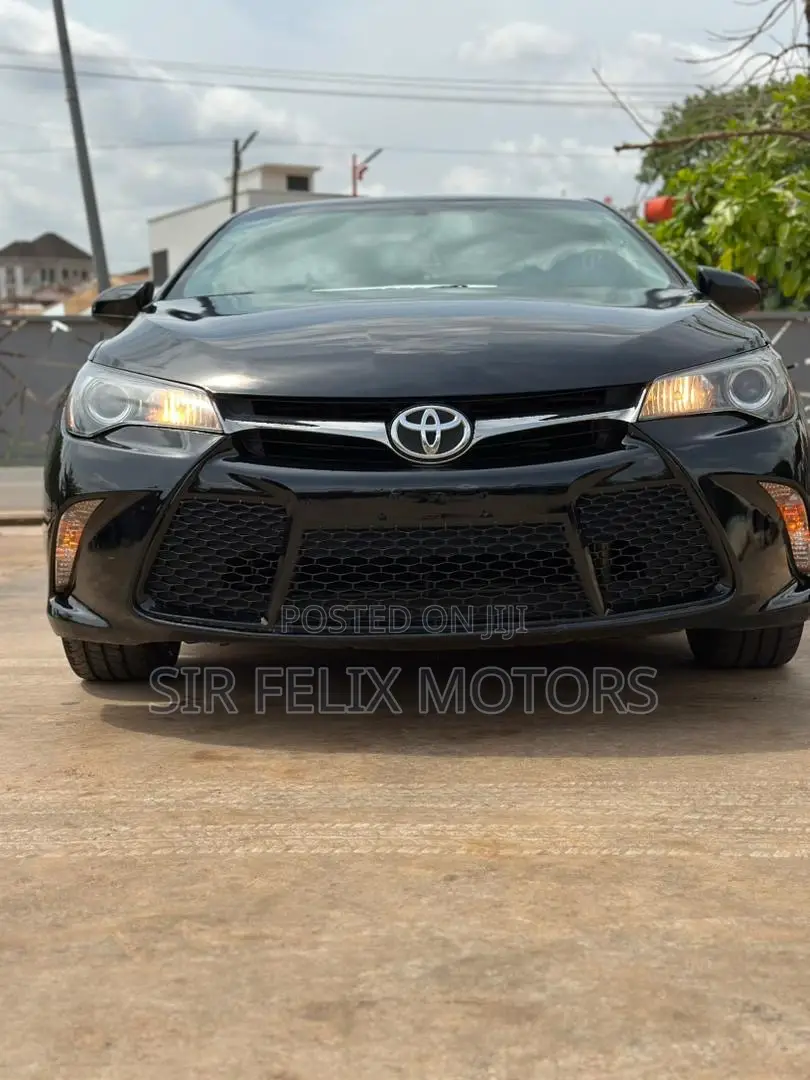Toyota Camry SE 4dr Sedan (2.5L 4cyl 6A) 2017 Black