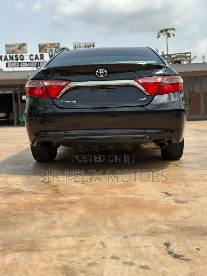 Toyota Camry SE 4dr Sedan (2.5L 4cyl 6A) 2017 Black