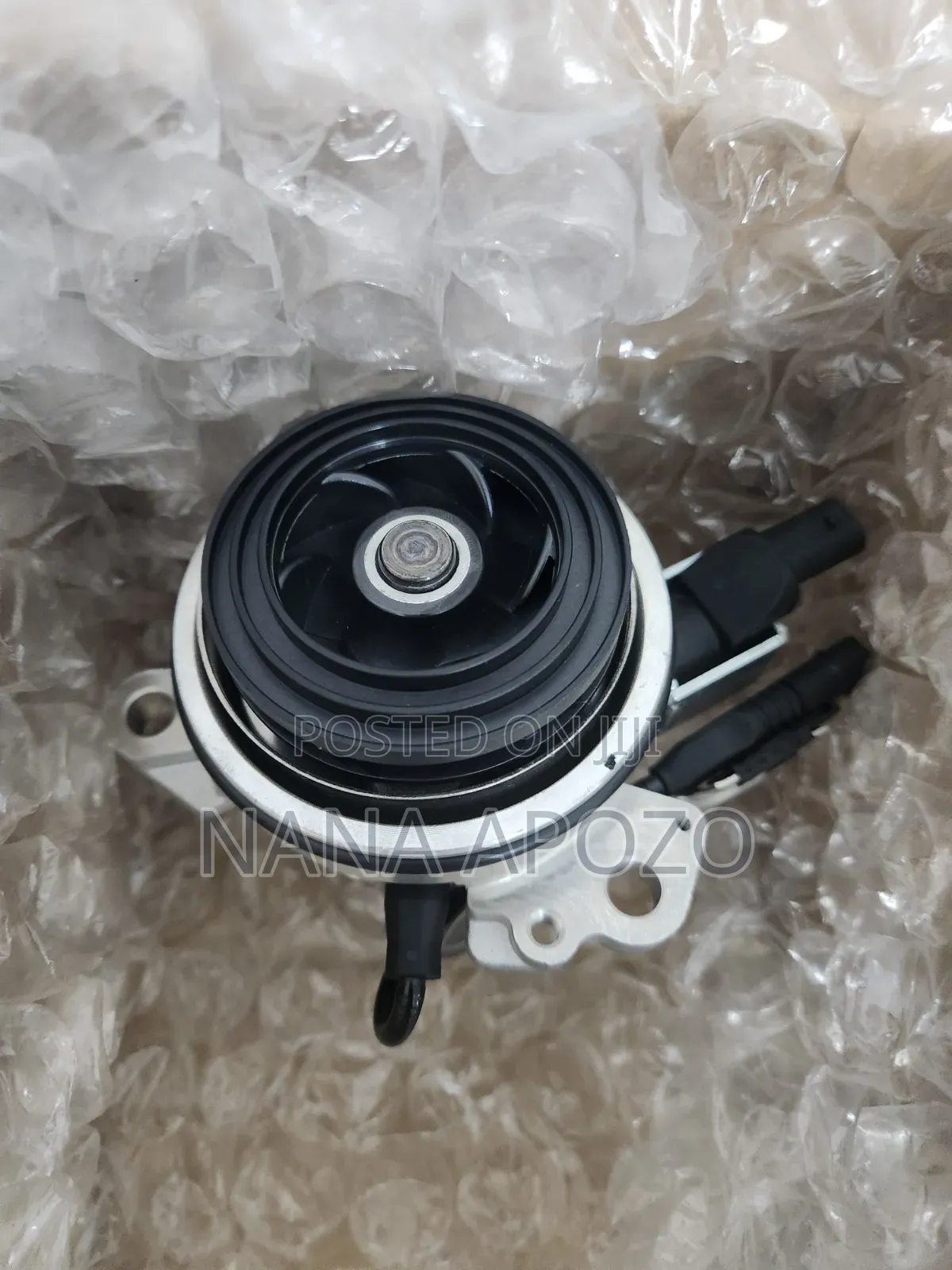 2019 - 2023 Range Rover Sports Water Pump