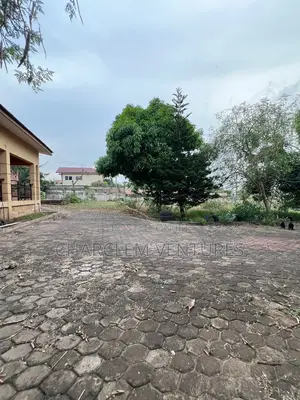 3bdrm House in Charclem Ventures, North Legon for sale