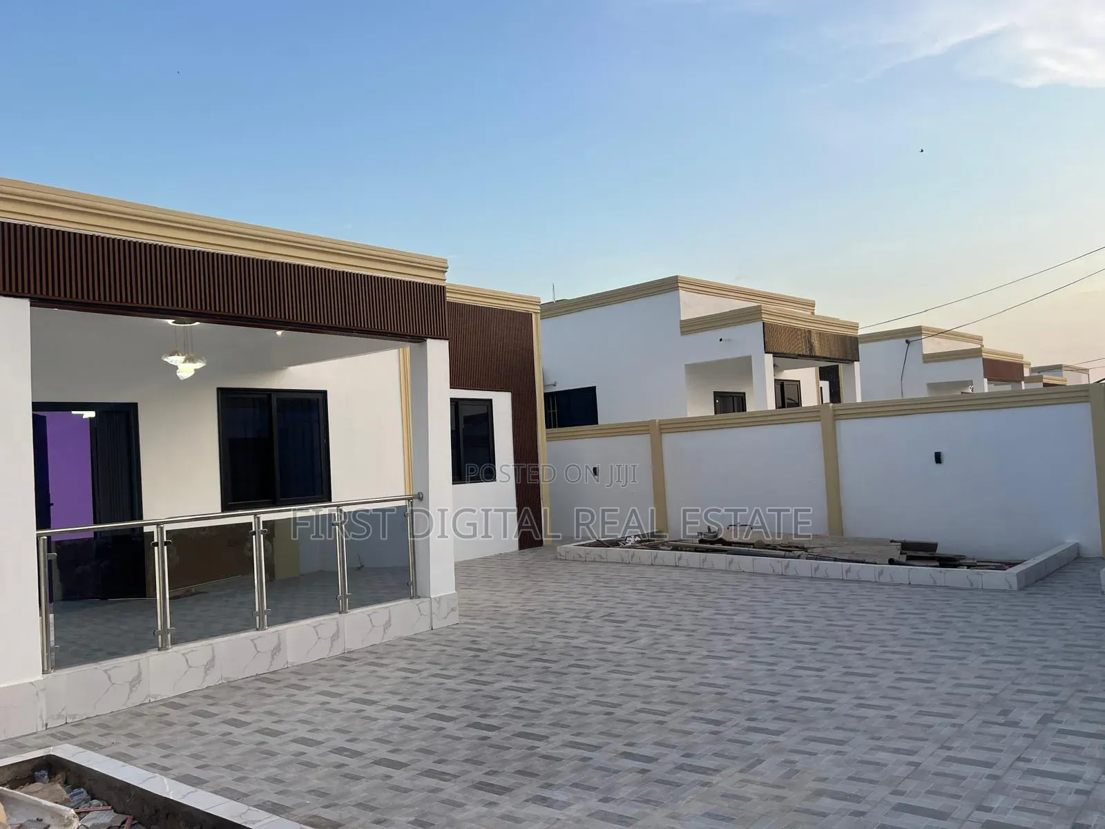 5bdrm House in First Digital Real, ECOMOG for sale