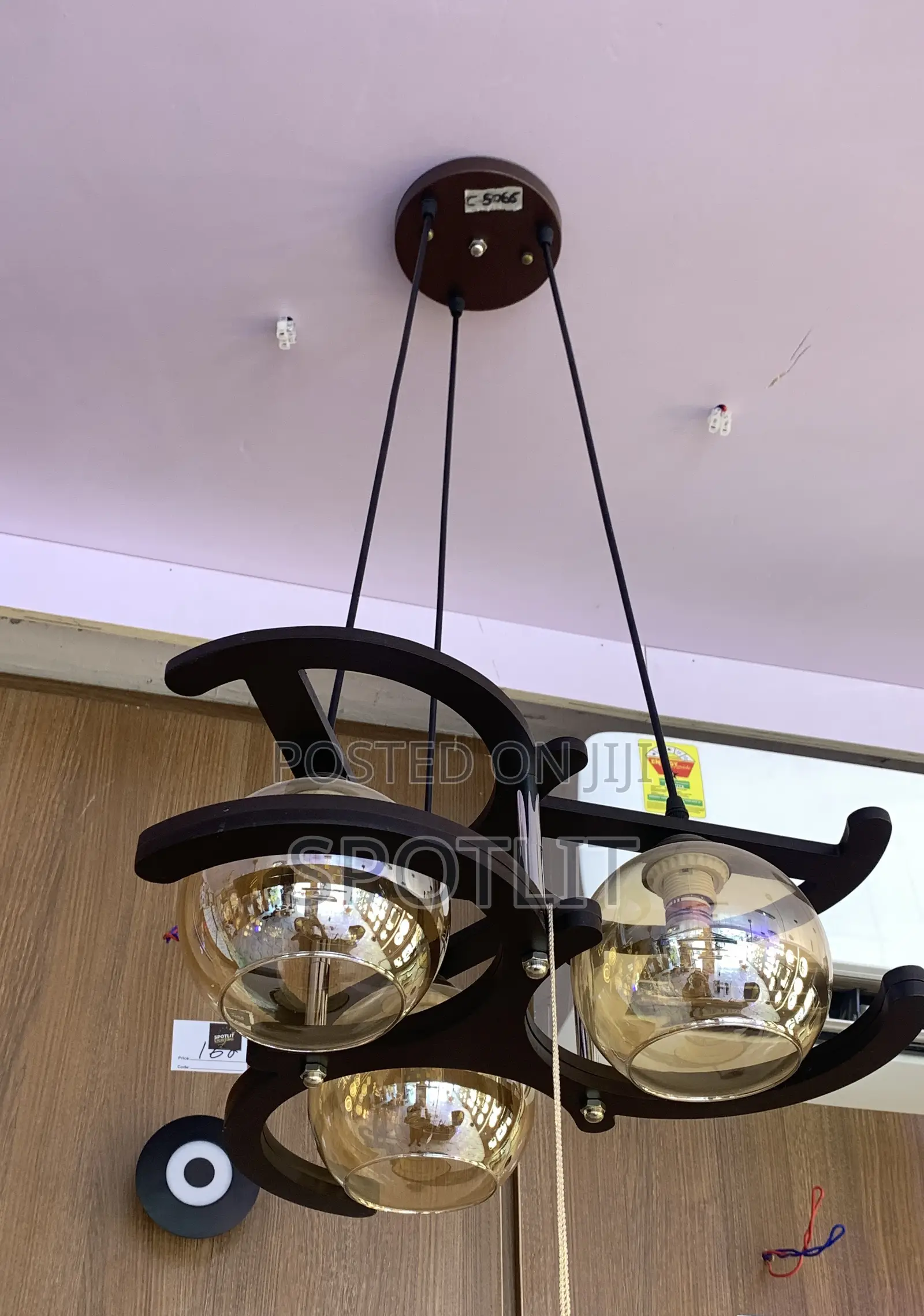 3-Glass Head Modern Chandelier