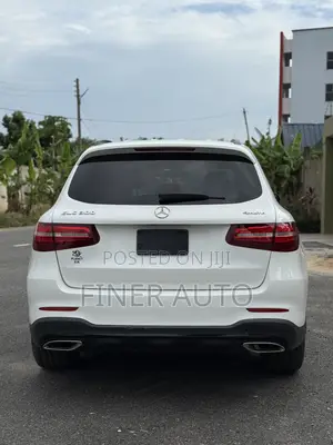 Mercedes-Benz GLC-Class 2019 White