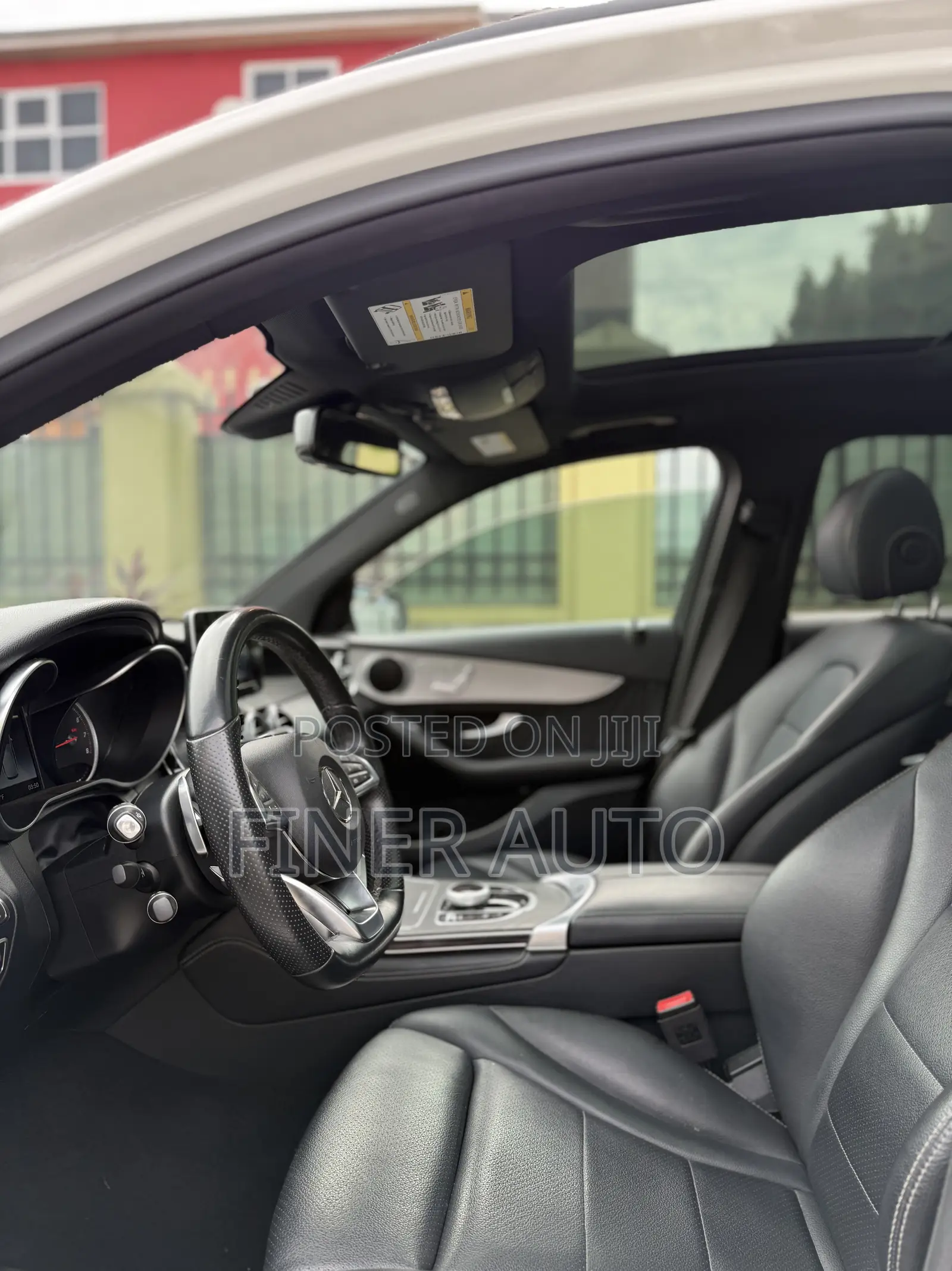 Mercedes-Benz GLC-Class 2019 White