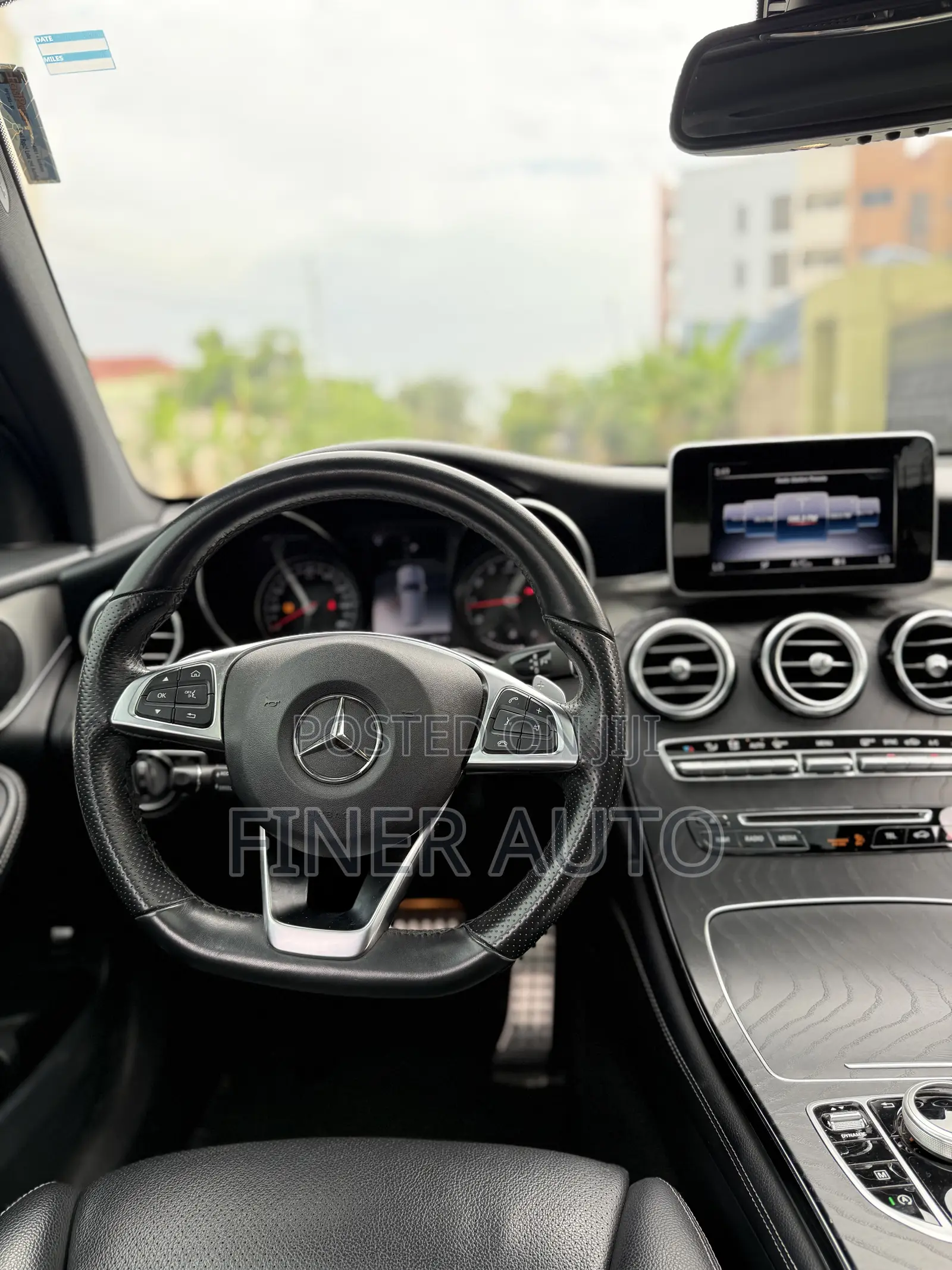 Mercedes-Benz GLC-Class 2019 White
