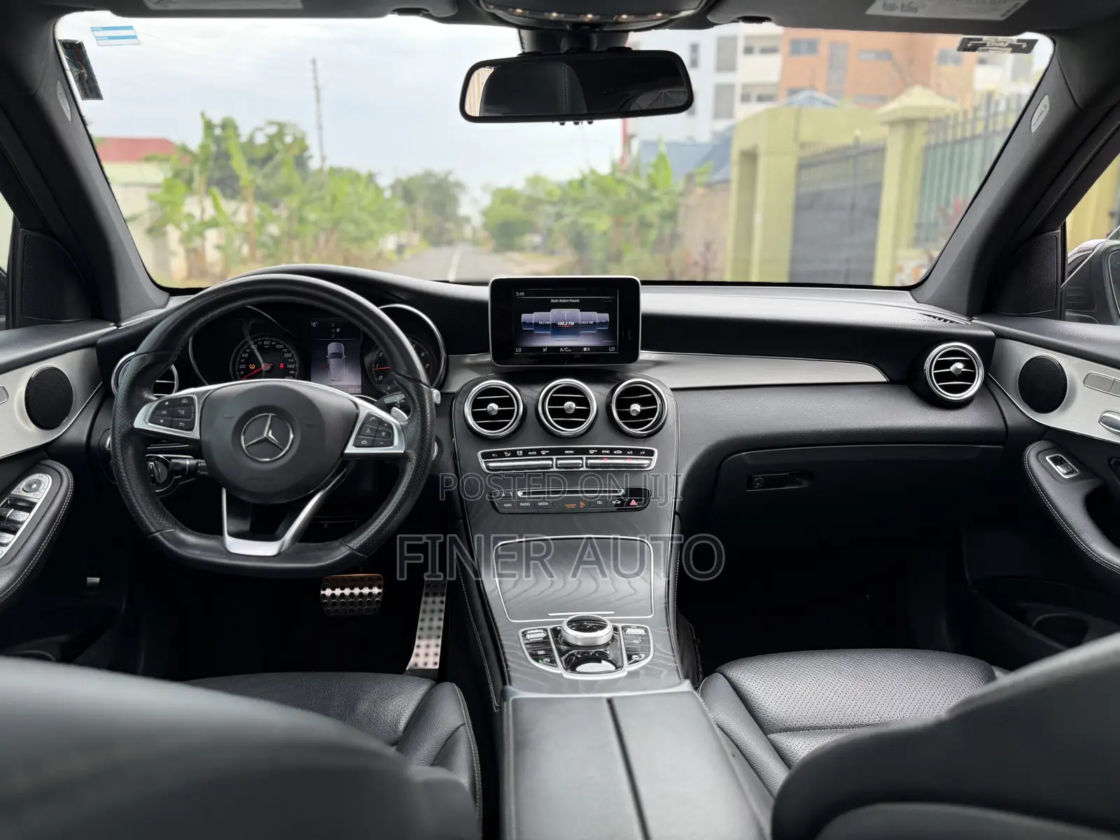 Mercedes-Benz GLC-Class 2019 White