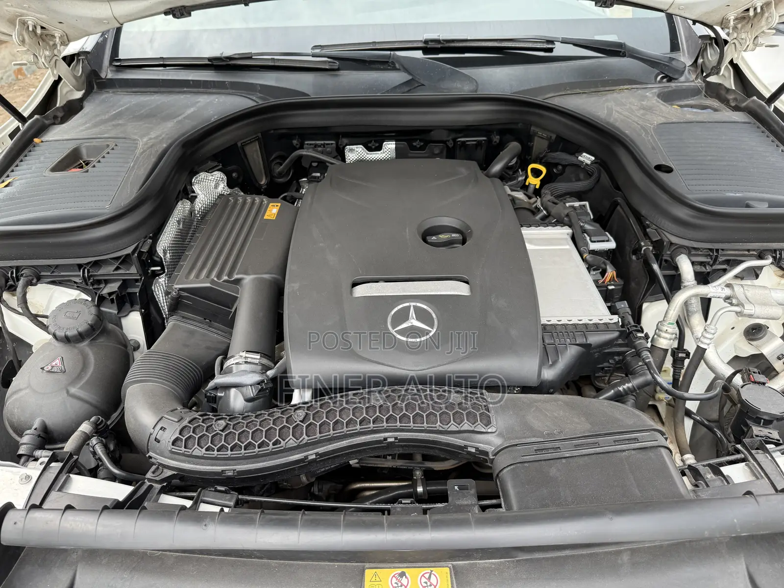Mercedes-Benz GLC-Class 2019 White