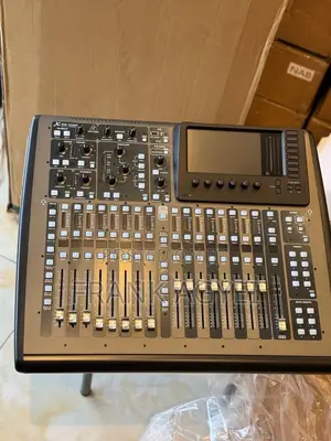 Behringer X32 Compact Digital Mixer