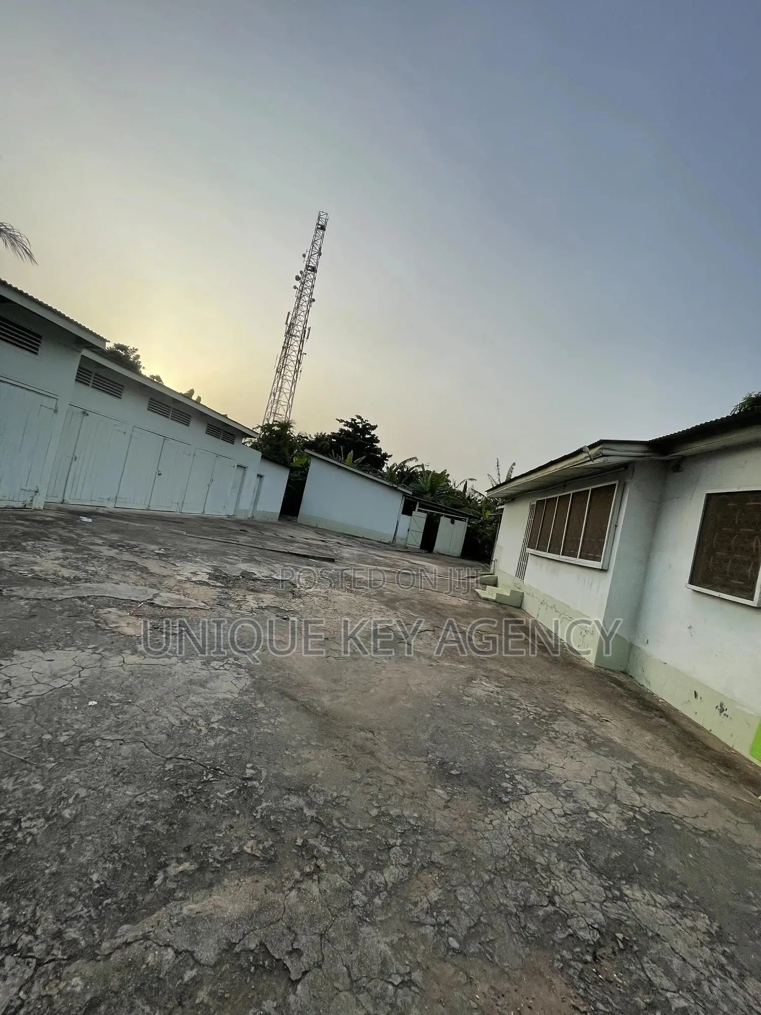 4 BDRM House on 2 Plot for Sale in Kanda