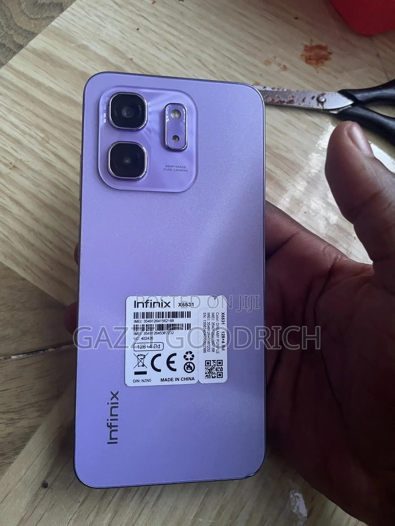 Infinix Hot 50i 128 GB Purple
