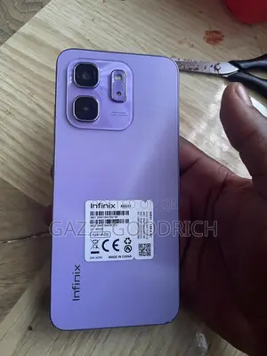 Infinix Hot 50i 128 GB Purple