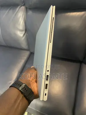Laptop HP EliteBook 845 G7 32GB AMD Ryzen 3 SSHD (Hybrid) 512GB