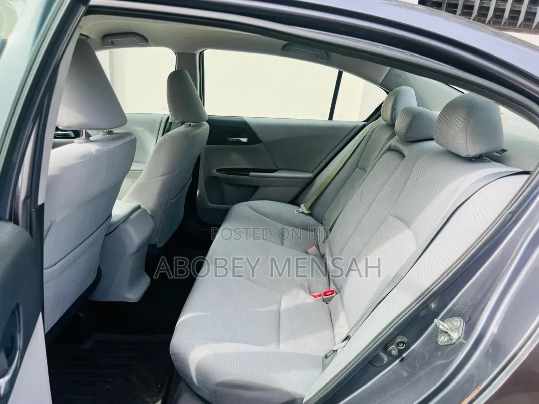 Honda Accord EX 4dr Sedan FWD (2.4L 4cyl 2A) 2016 Gray