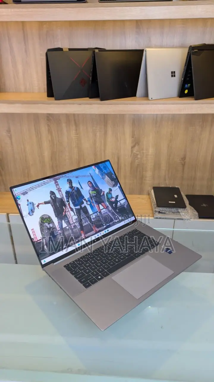 Laptop HP ZBook Studio G8 16GB Intel Core i9 SSD 1T