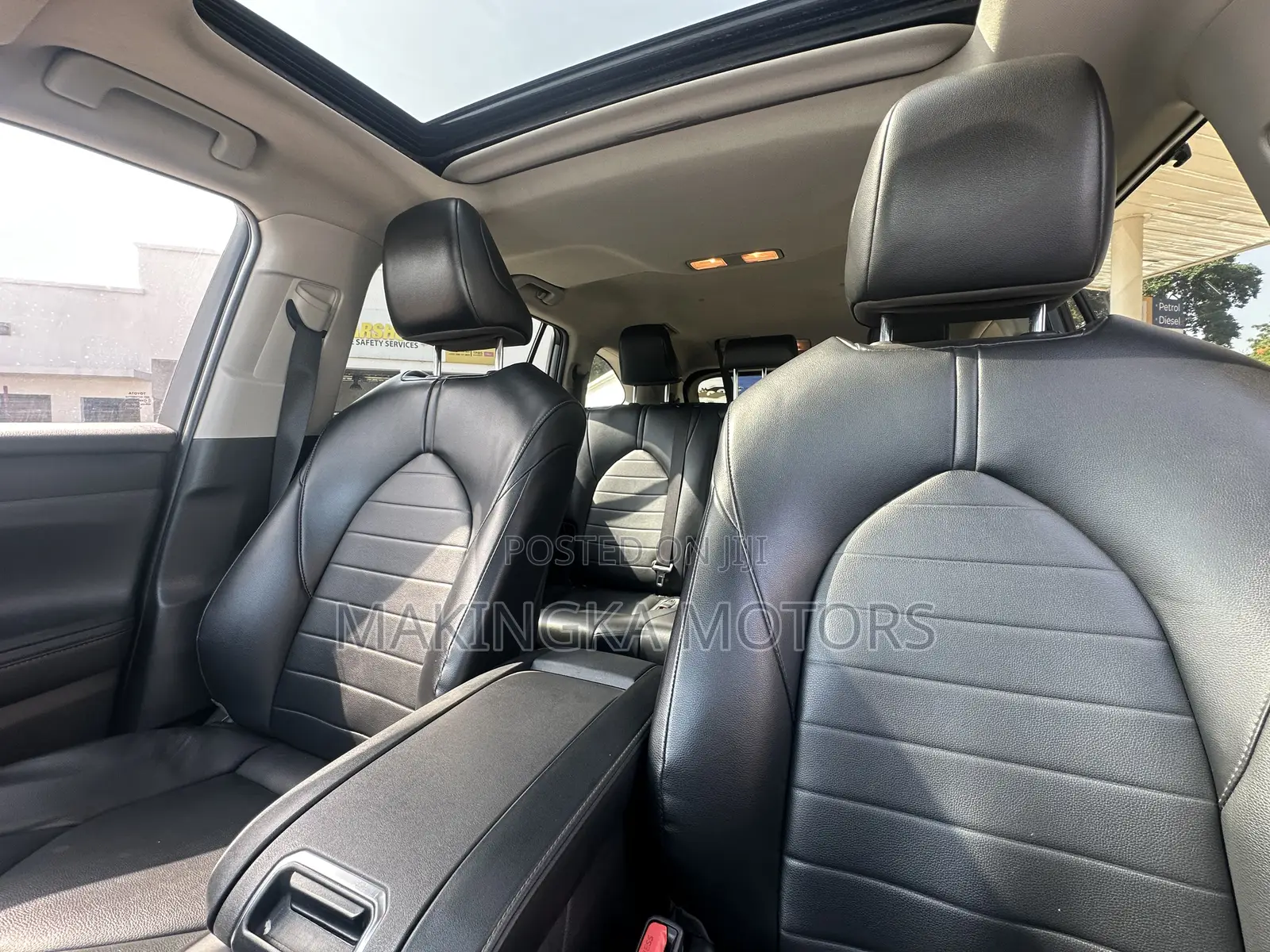 Toyota Highlander XLE 2022 Silver