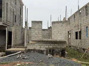 4bdrm House in Adenta, Housing Down for sale