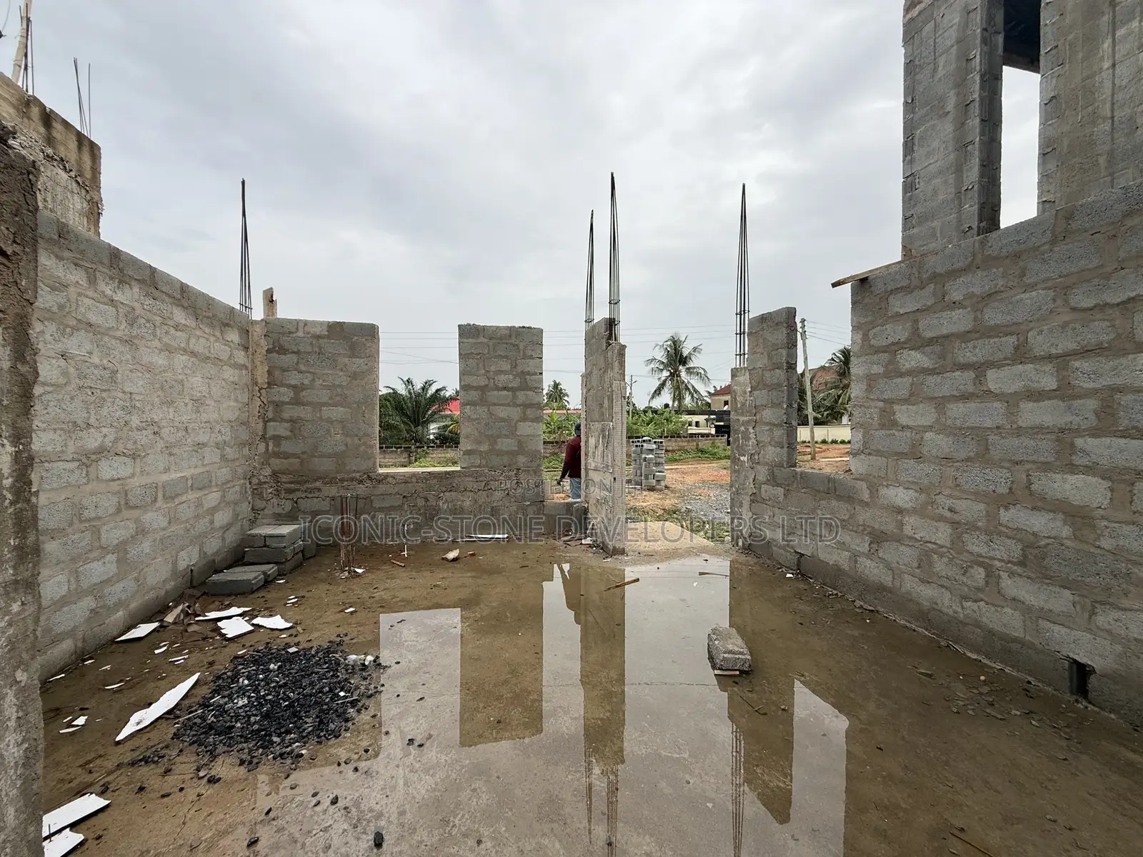 4bdrm House in Adenta, Housing Down for sale