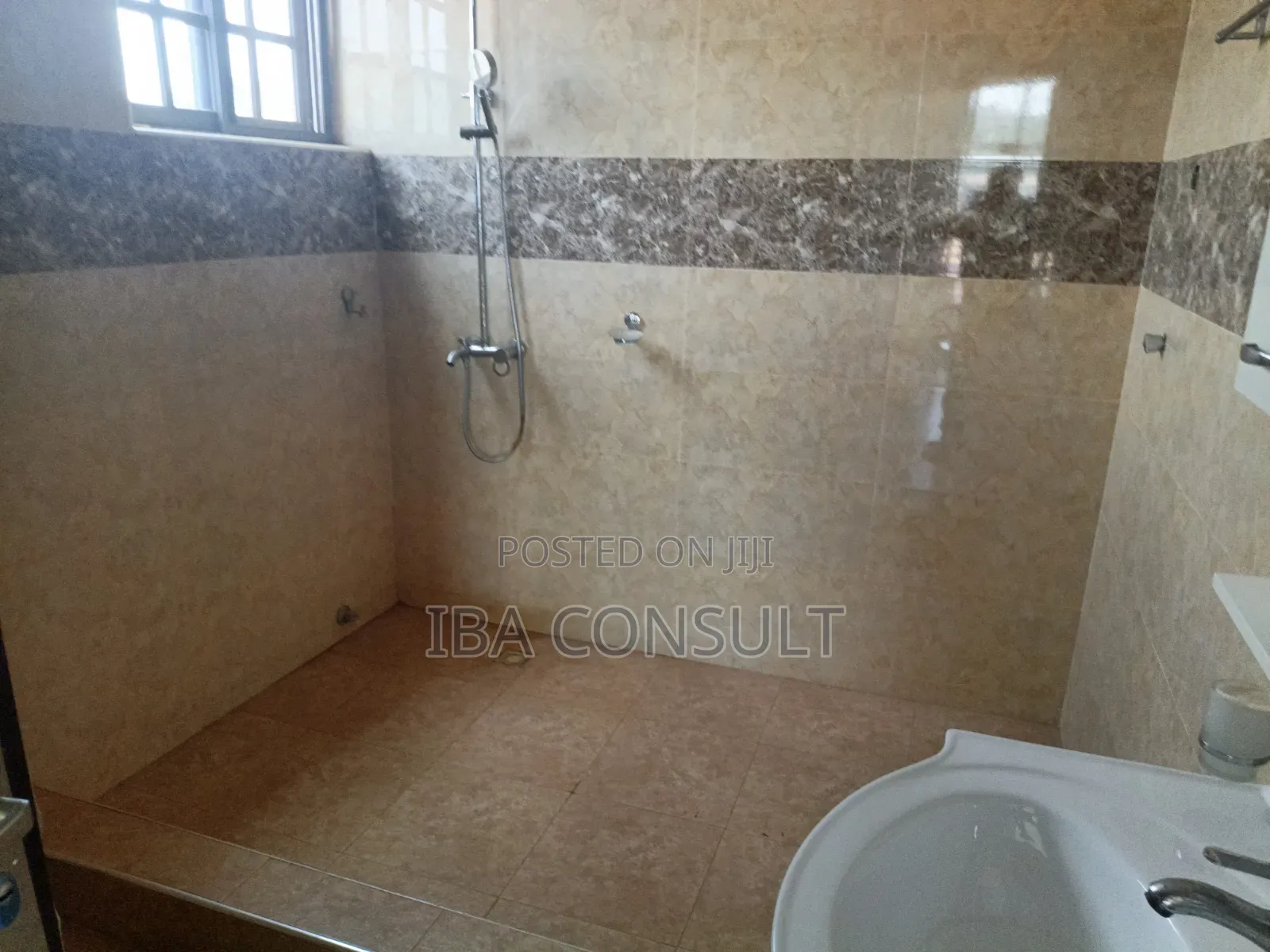 Office Space for Rent at Oyarifa.