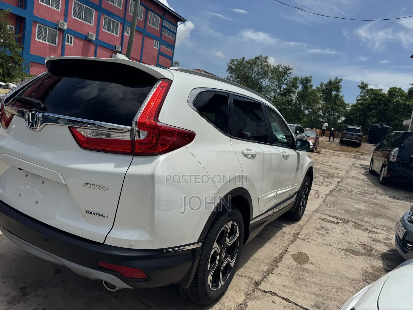 Honda CR-V Touring AWD 2018 White