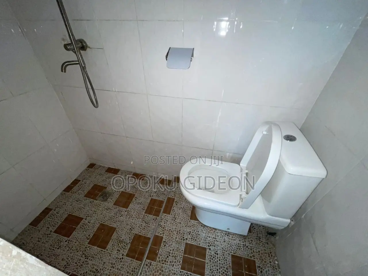 1bdrm Room & Parlour in Anyaa, NIC for rent