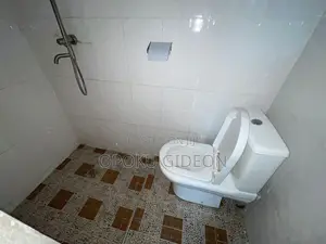 1bdrm Room & Parlour in Anyaa, NIC for rent