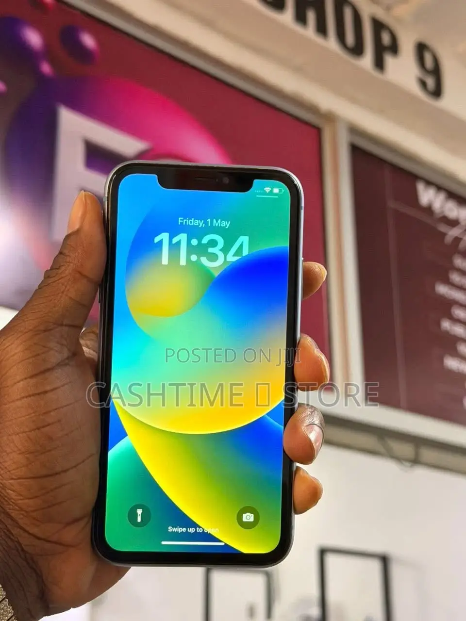 Apple iPhone XR 64 GB
