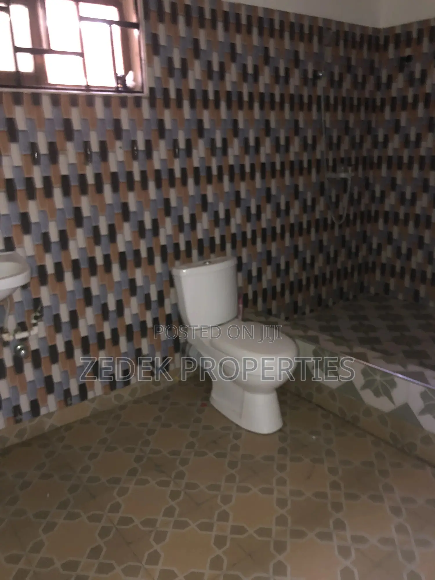 2bdrm Apartment in Kwabenya, Ashomang Estate for rent