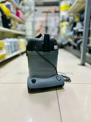 Dry Vacuum Cleaner Karcher