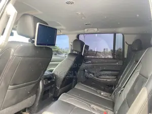 Chevrolet Suburban LS 4x4 2020 Black