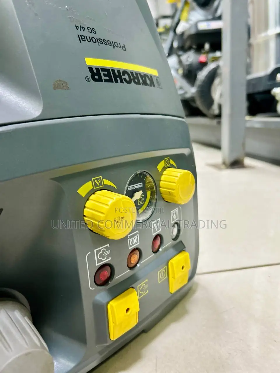 Karcher Steam Cleaner - Sg 4/4