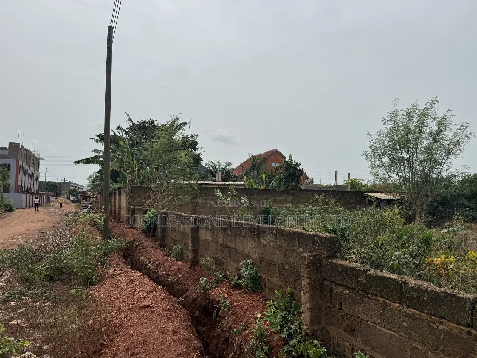 Titled 90/100sqft Plot of Land at Amrahia Tollbooth
