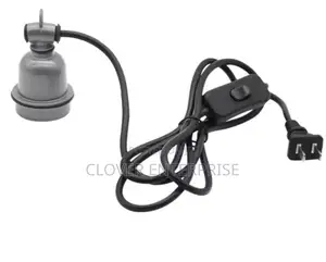E27 Ceramic Lamp Holder With Switch