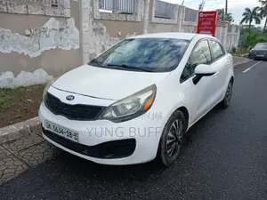 Kia Rio EX 4dr Sedan (1.6L 4cyl 6A) 2013 White