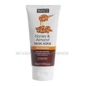 Beauty Fomular Honey Almond Facial Scrub