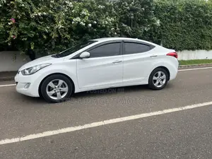 Hyundai Avante 2014 White