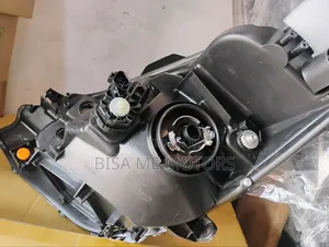 Toyota Vitz 2014/2015/2016/2017 Headlight Set