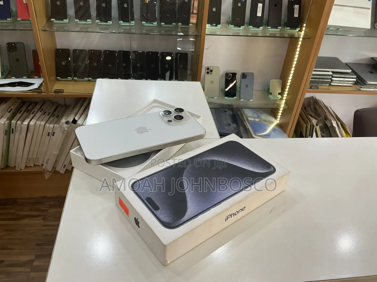 Apple iPhone 15 Pro Max 256 GB Silver