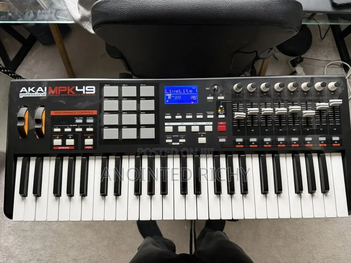 Akai Mpk 49