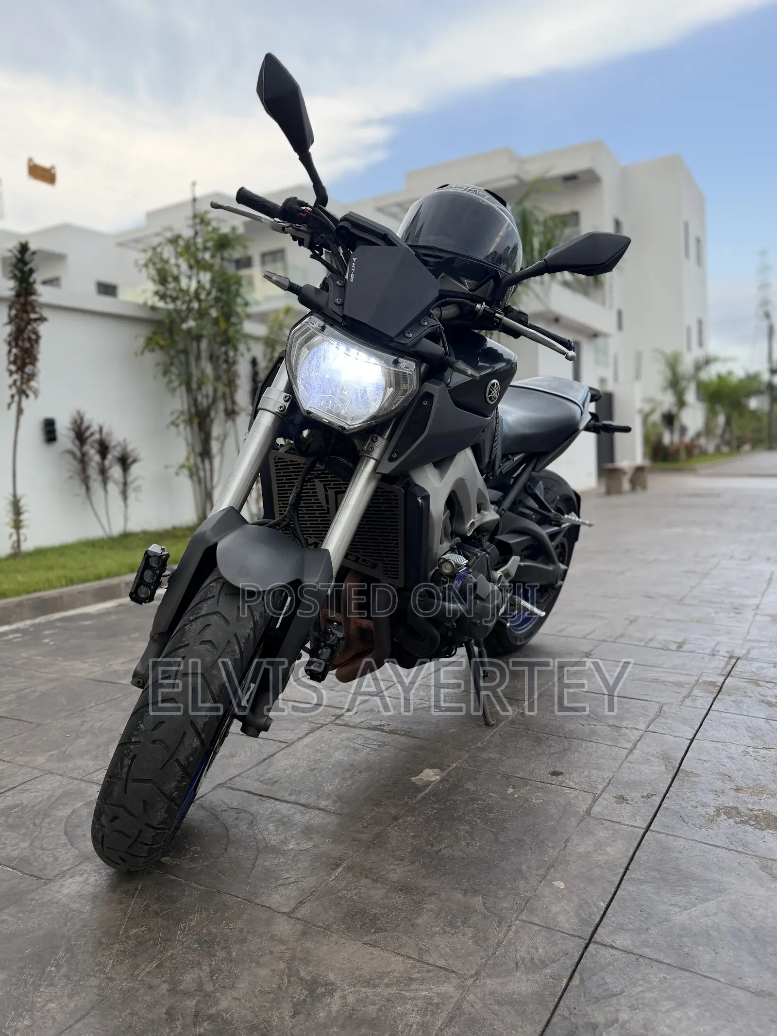 Yamaha 2016 Black
