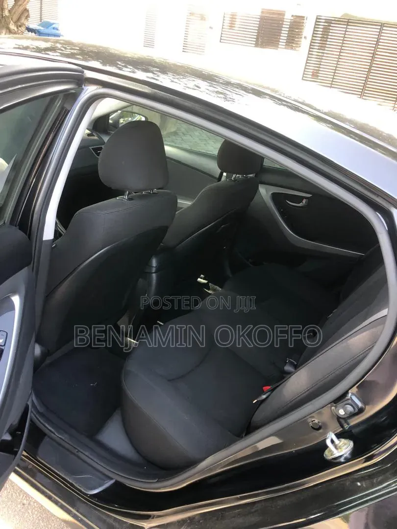 Hyundai Elantra 2016 Black