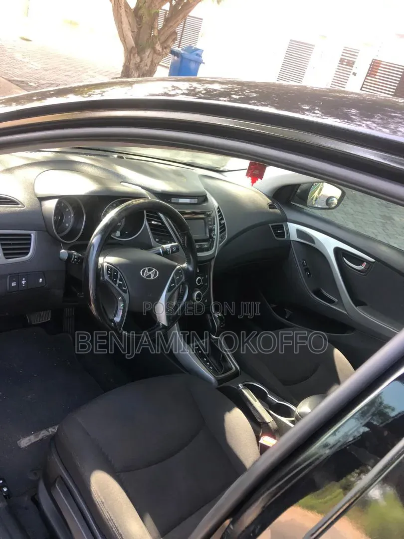 Hyundai Elantra 2016 Black