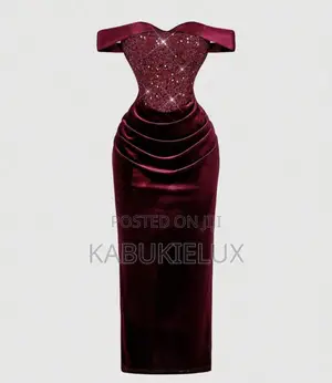 Elegant Burgundy Off-shoulder Velvet Maxi Dress