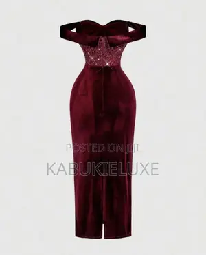 Elegant Burgundy Off-shoulder Velvet Maxi Dress