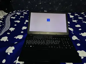 Laptop Acer Aspire E1-571 8GB Intel HDD 500GB